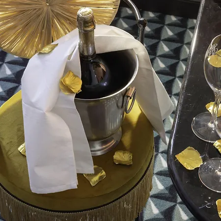 Le Clark 4* Parigi