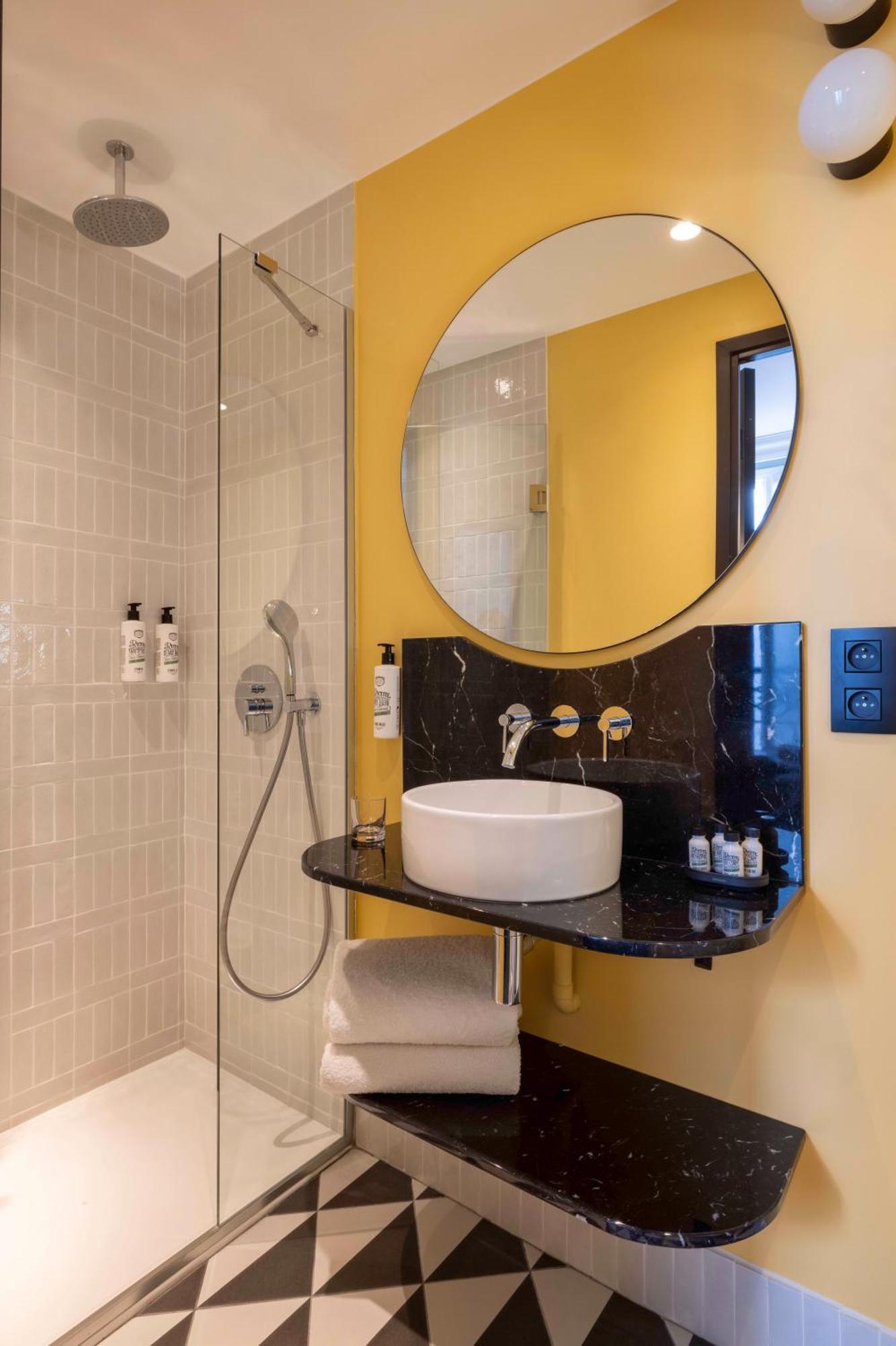 Le Clark 4* Parigi